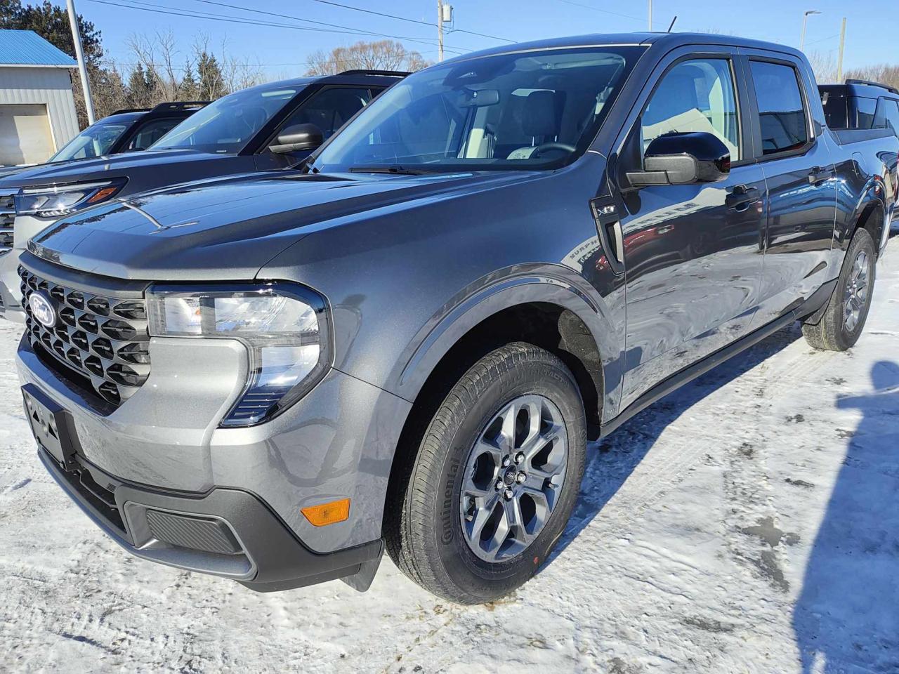 2025 Ford MAVERICK XLT