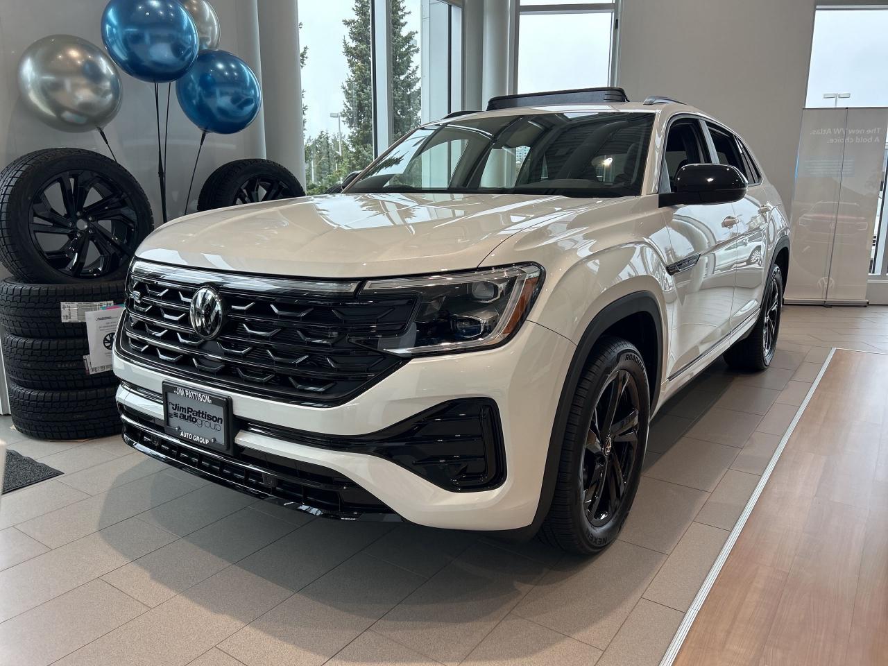 New 2025 Volkswagen Atlas Cross Sport Comfortline R-Line Black Edition 2.0 TSI 4MOT for sale in Surrey, BC