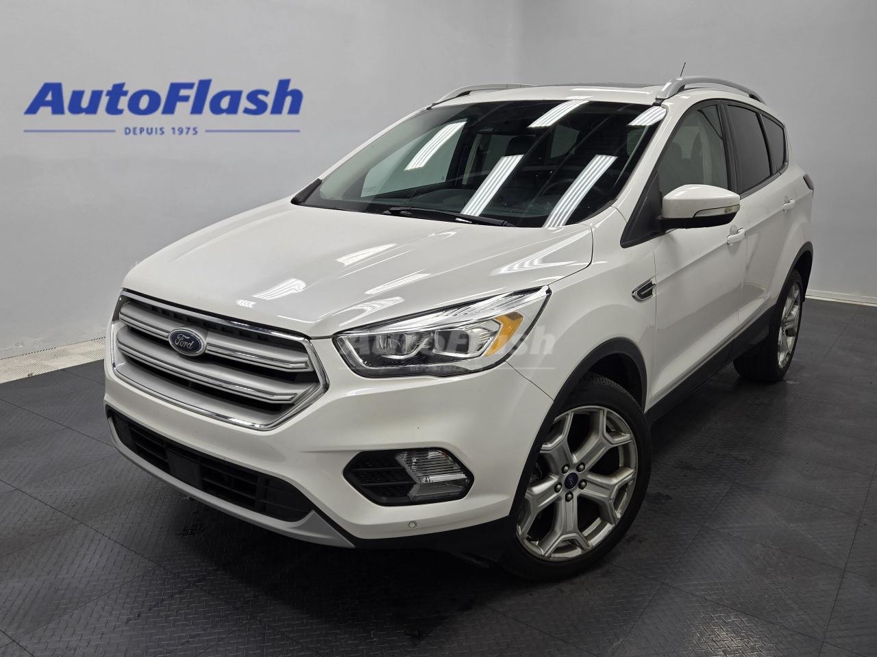 Used 2019 Ford Escape TITANIUM AWD, CUIR, TOIT-PANO, NAVI, CAMERA for sale in Saint-Hubert, QC