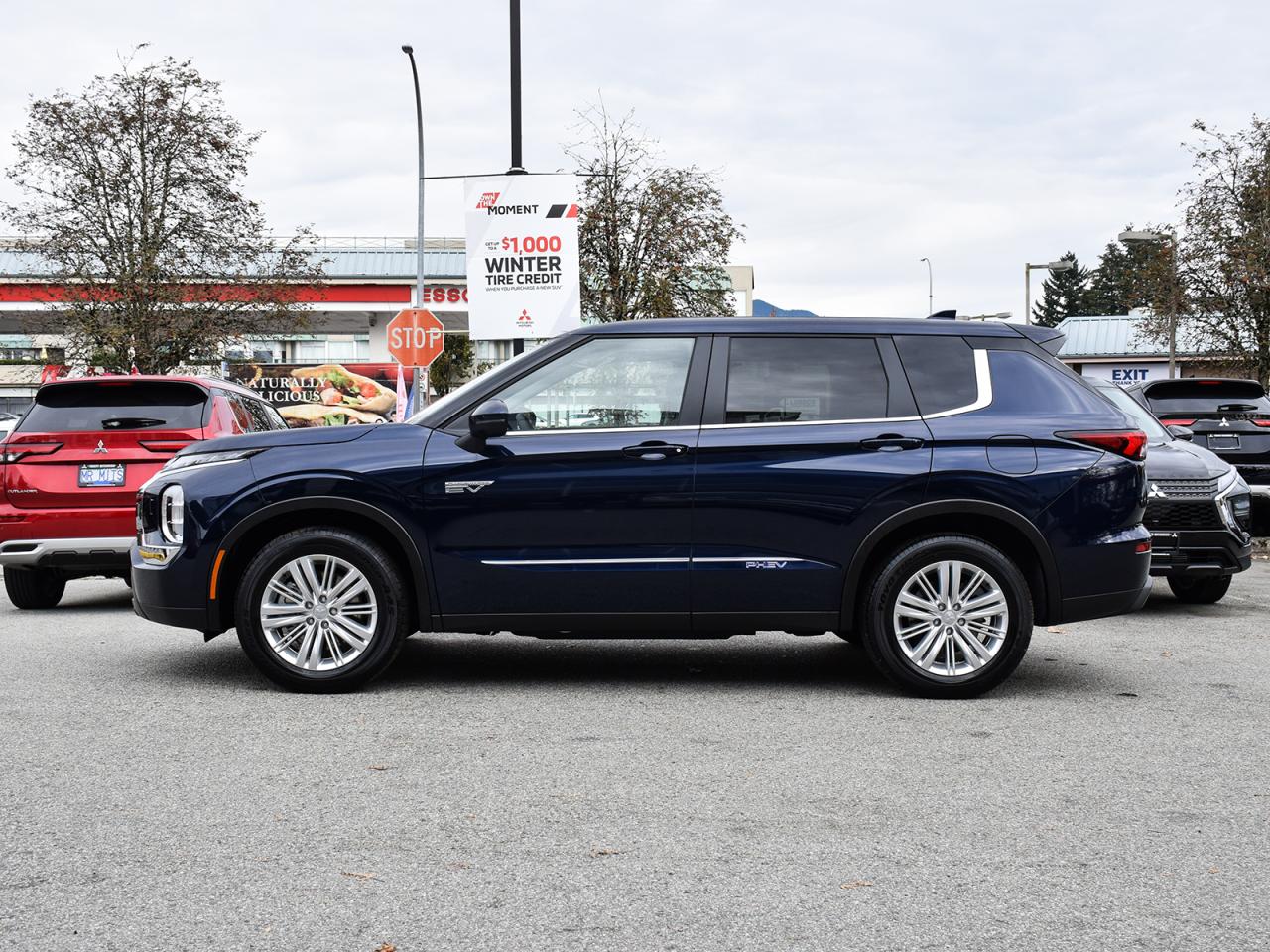 New 2025 Mitsubishi Outlander Phev ES - Heated Seats, Apple Carplay/Android Auto for sale in Coquitlam, BC