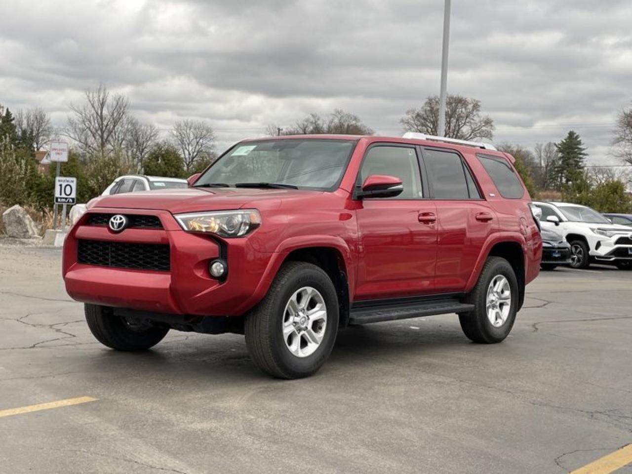 Used 2017 Toyota 4Runner SR5  4WD, 7 Passenger, Leatherette, Nav, Sunroof, Power Seat, Heated Seats for sale in Guelph, ON