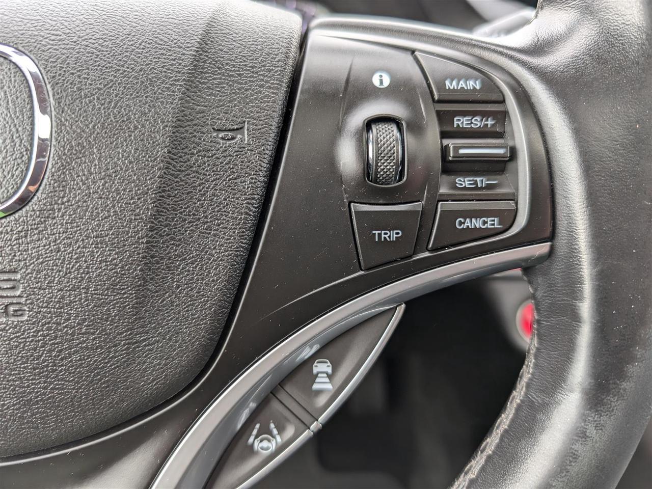 2020 Acura MDX TECH AWD - NAV - SUNROOF - 7 PASS Photo