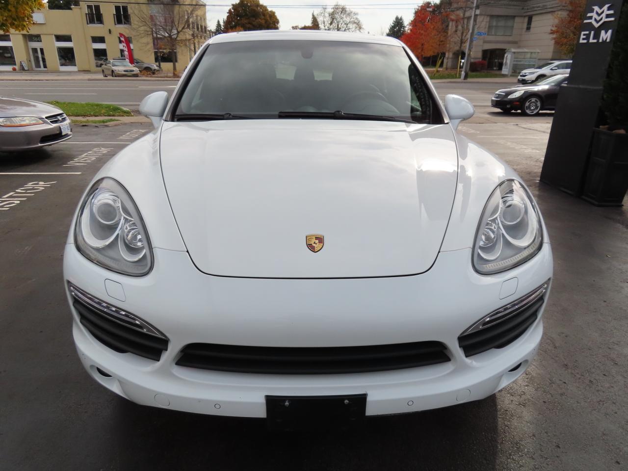 2014 Porsche Cayenne S HYBRID AWD -78,000 KMS - NAVIGATION SYSTEM !!! Photo2