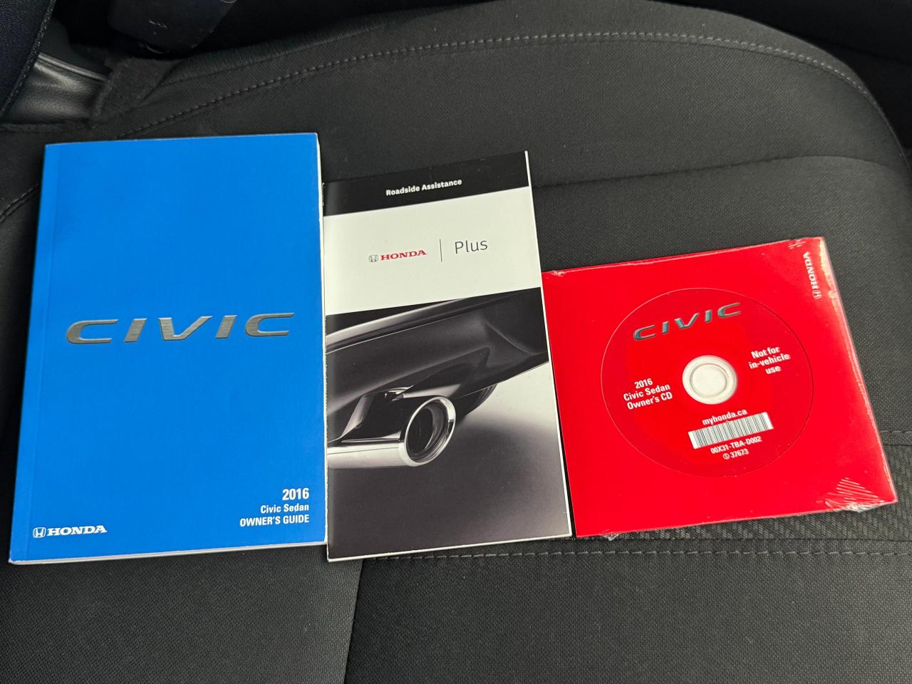 2016 Honda Civic LX+New Tires+Camera+ApplePlay+A/C+Heated Seats Photo86