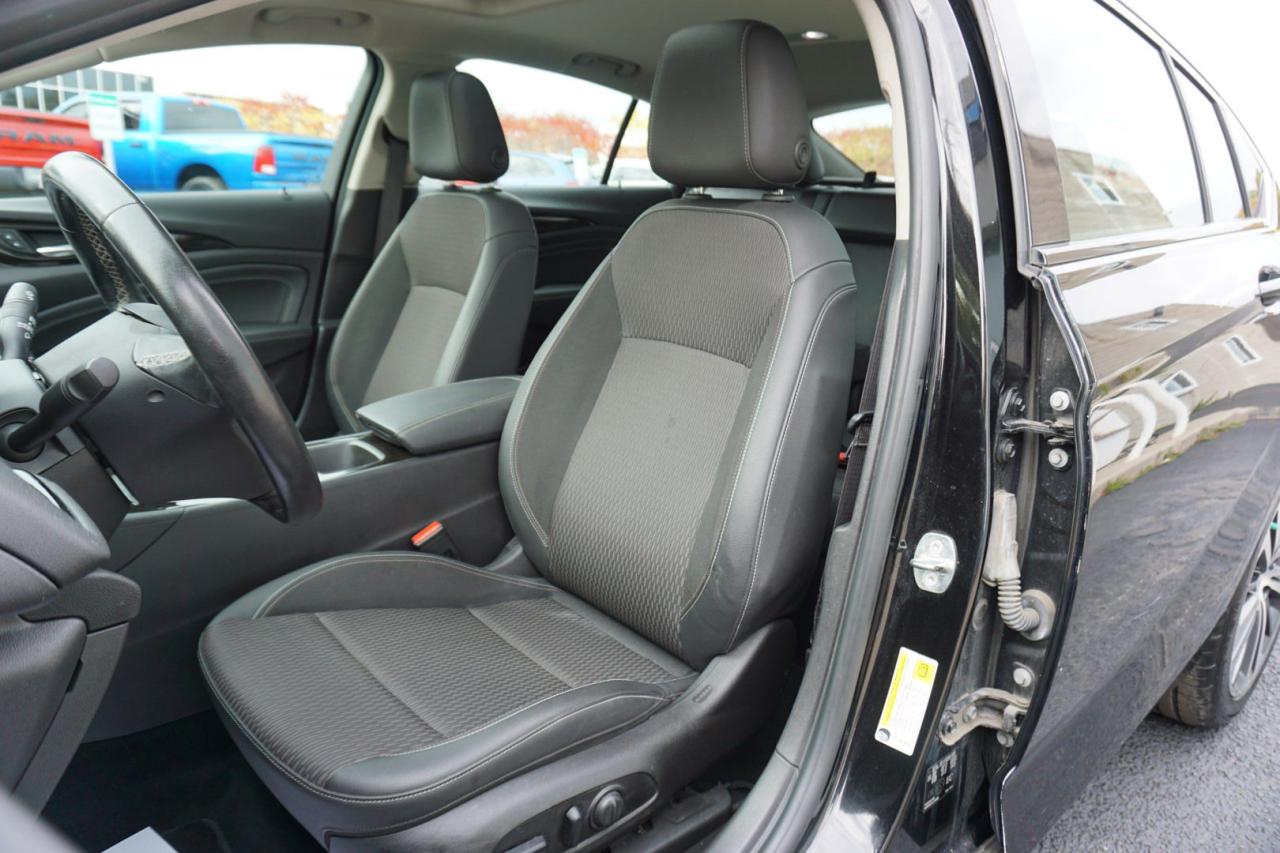 2018 Buick Regal PREFERRED II SAFETY INCLUDED *ACCIDENT FREE* CAMERA NAV BLUETOOTH LEATHER HEATED SEATS SUNROOF CRUISE ALLOYS - Photo #14