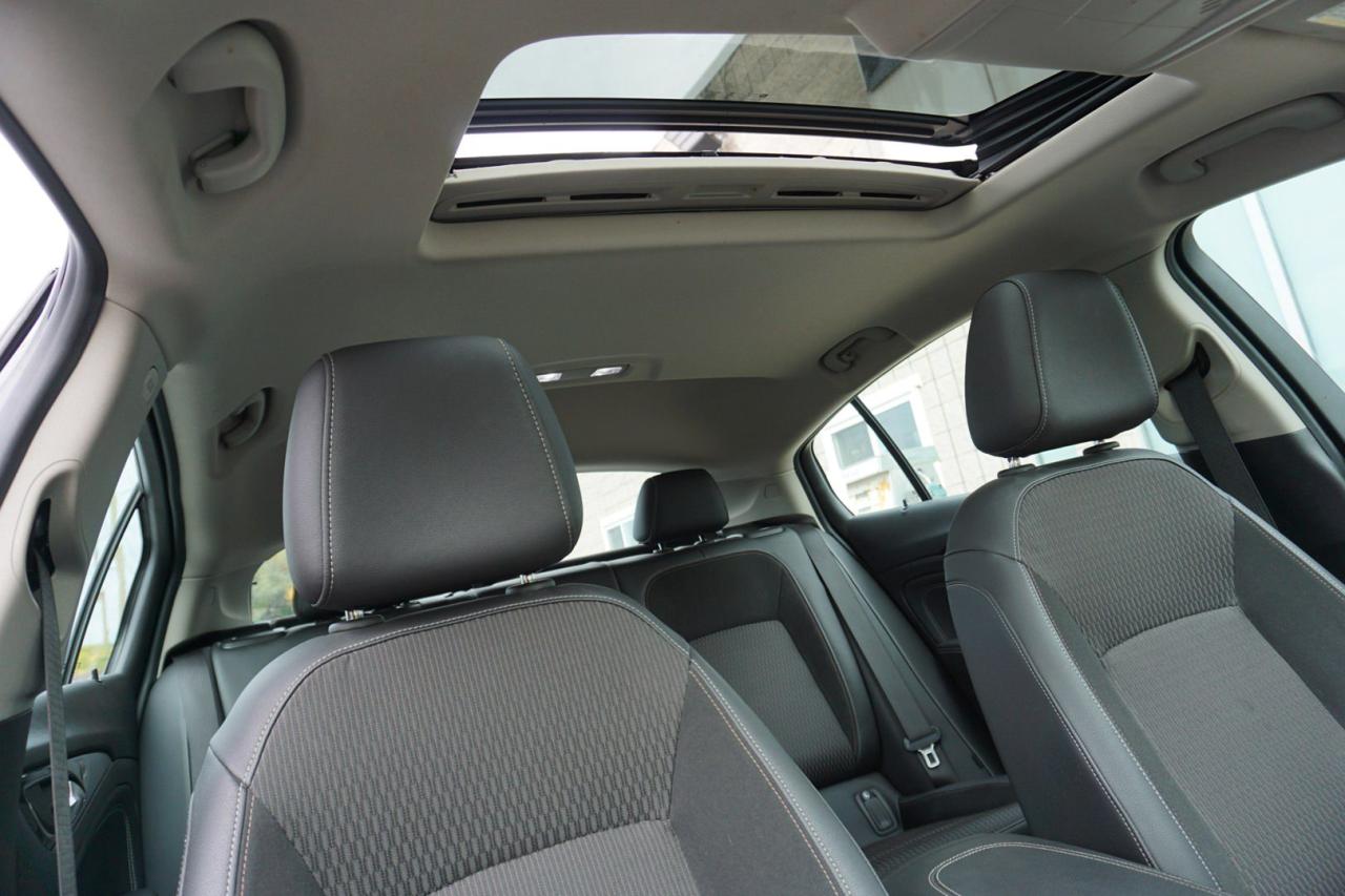 2018 Buick Regal PREFERRED II SAFETY INCLUDED *ACCIDENT FREE* CAMERA NAV BLUETOOTH LEATHER HEATED SEATS SUNROOF CRUISE ALLOYS - Photo #21