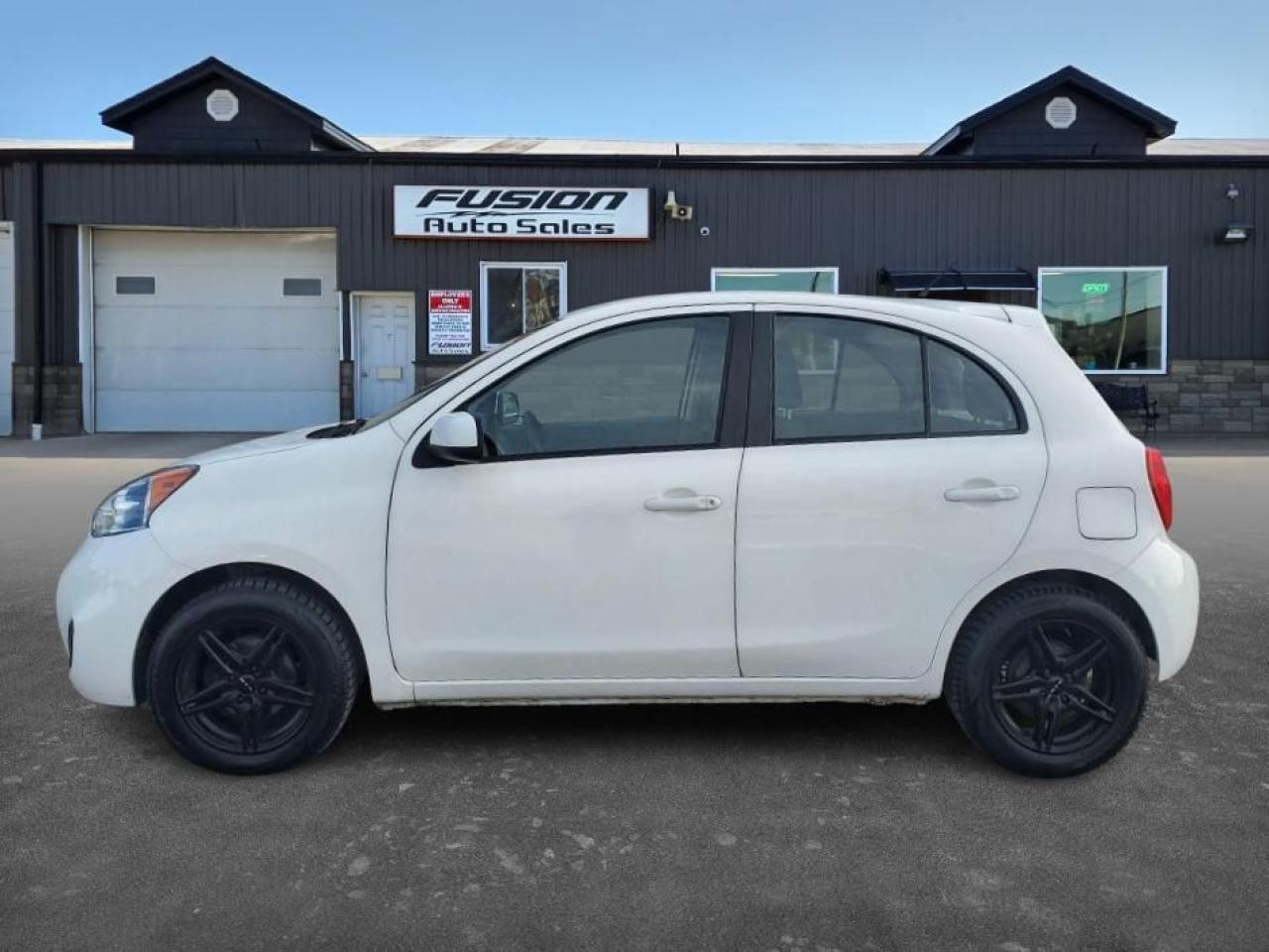 2017 Nissan Micra SR-AFTERMARKET WHEELS-BLUETOOTH - Photo #2