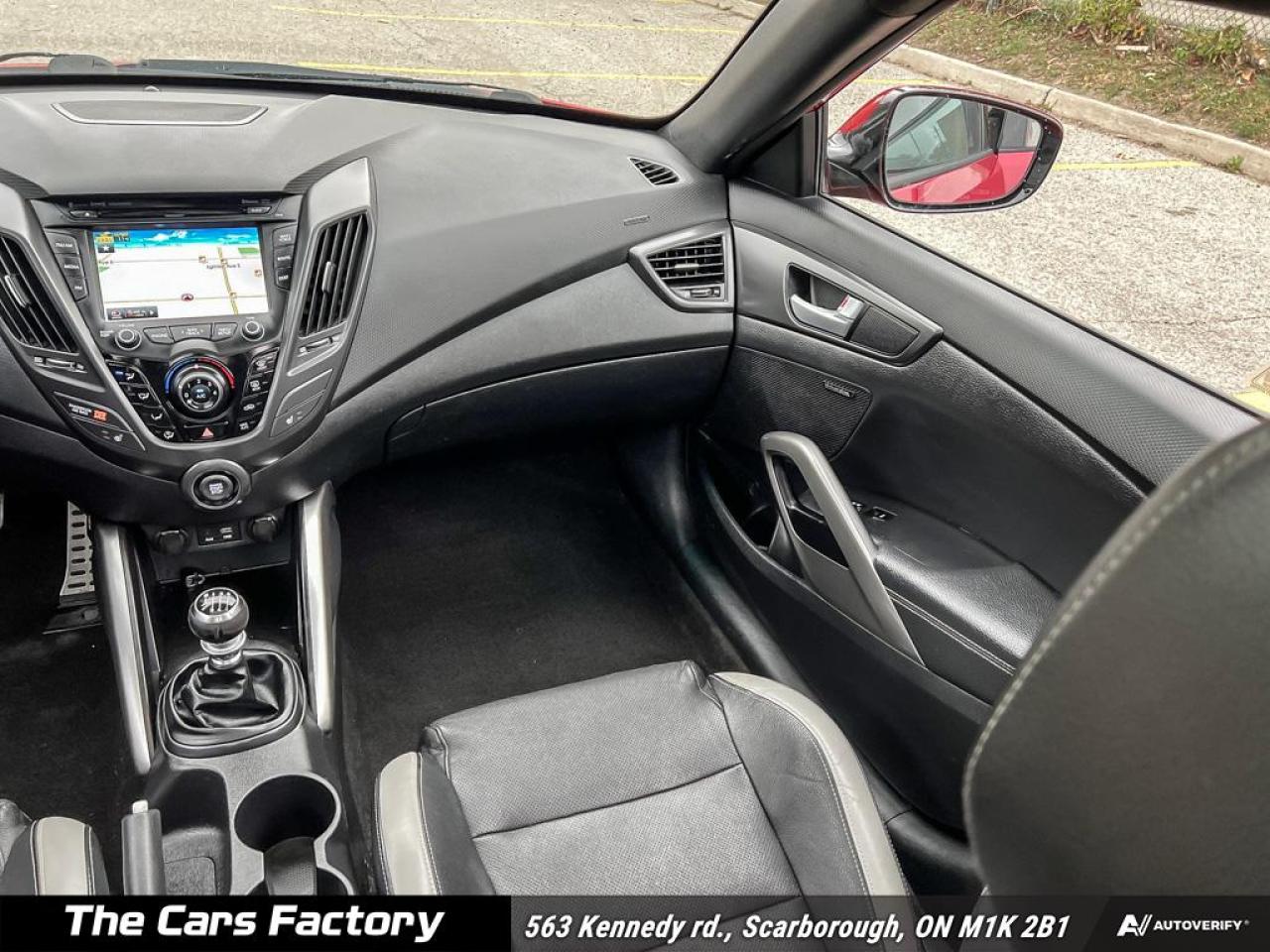 2016 Hyundai Veloster Turbo 6MT No Accident! - Photo #25