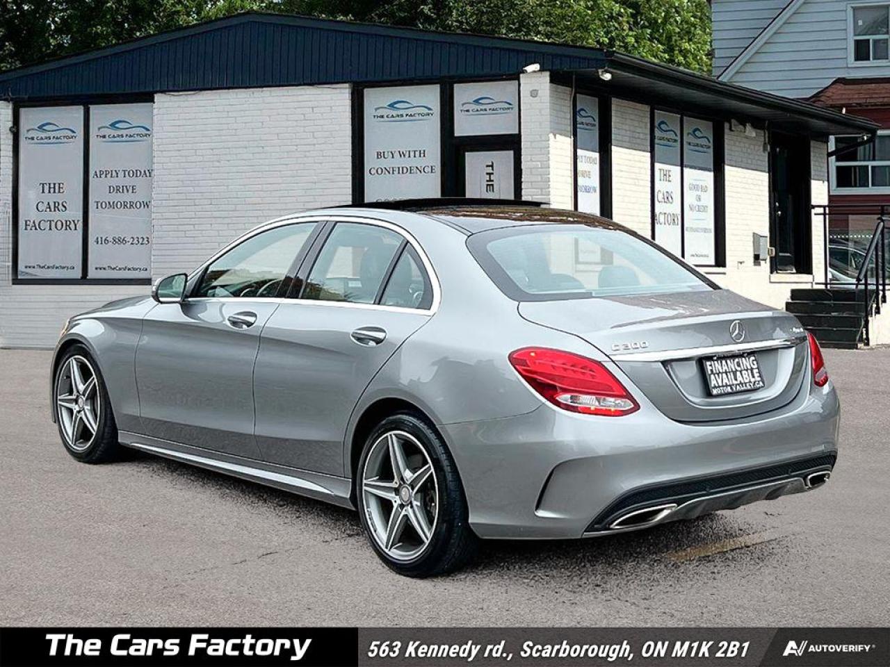 2016 Mercedes-Benz C-Class C300 4MATIC 093,433KM Loaded! - Photo #4