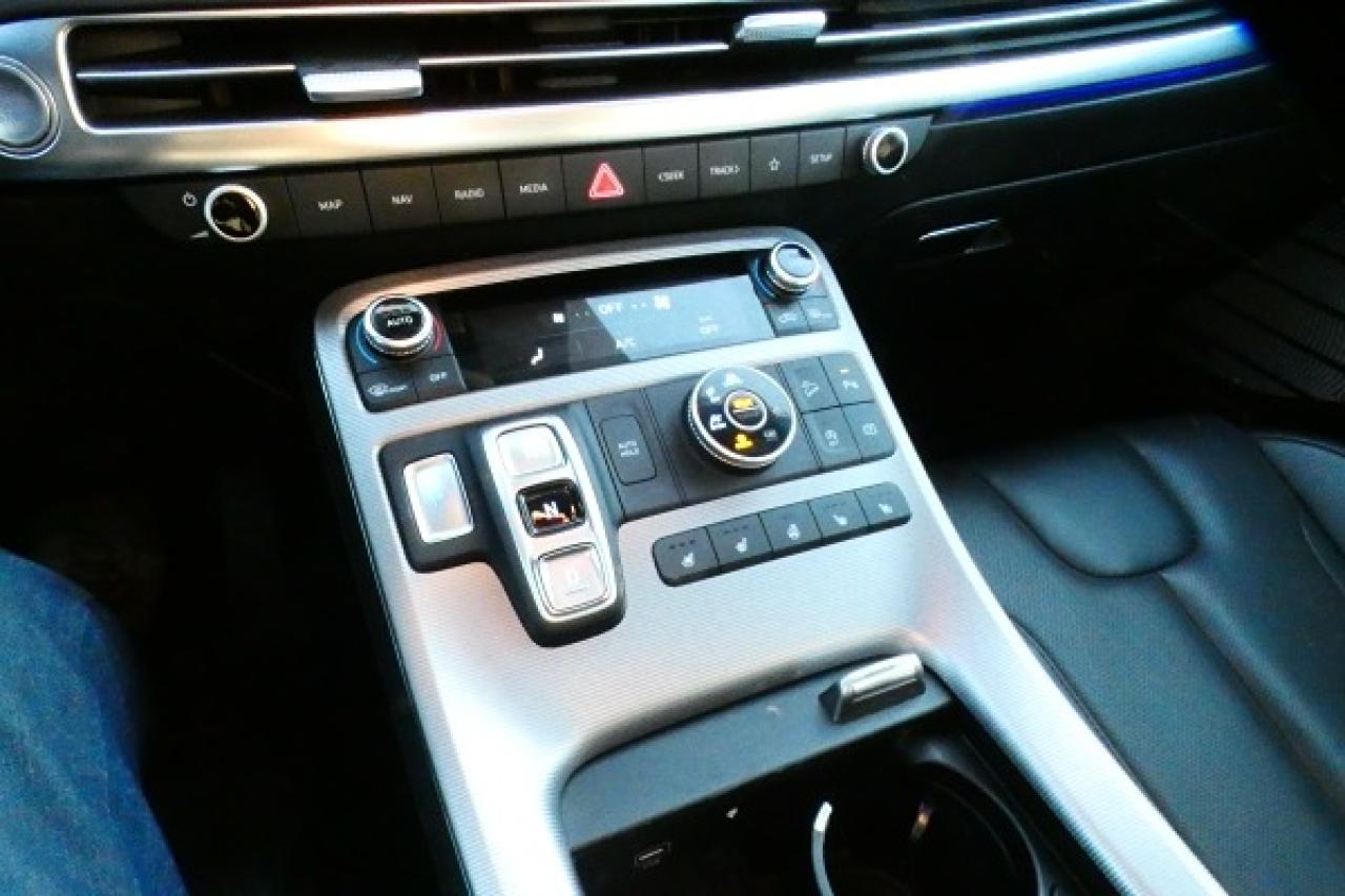 2023 Hyundai PALISADE Ult Calligraphy AWD w/H&C L, x2 S/R,NAV,BUC, HUD - Photo #17