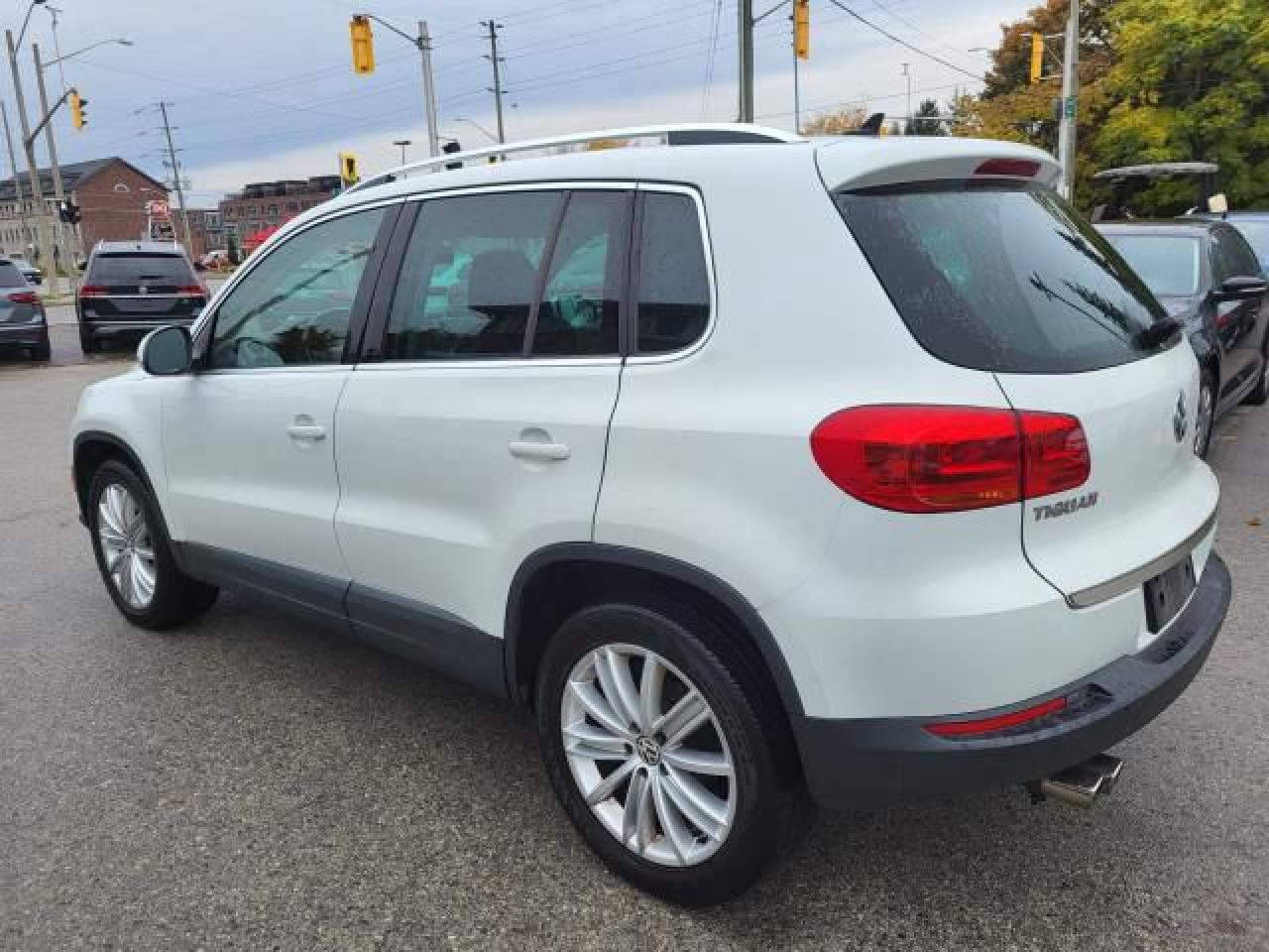 2017 Volkswagen Tiguan COMFORTLINE Photo5