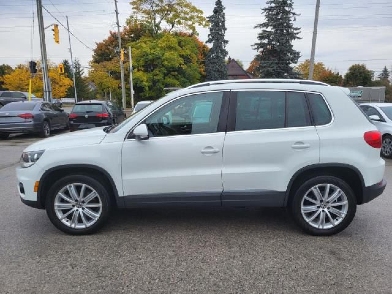 2017 Volkswagen Tiguan COMFORTLINE Photo21