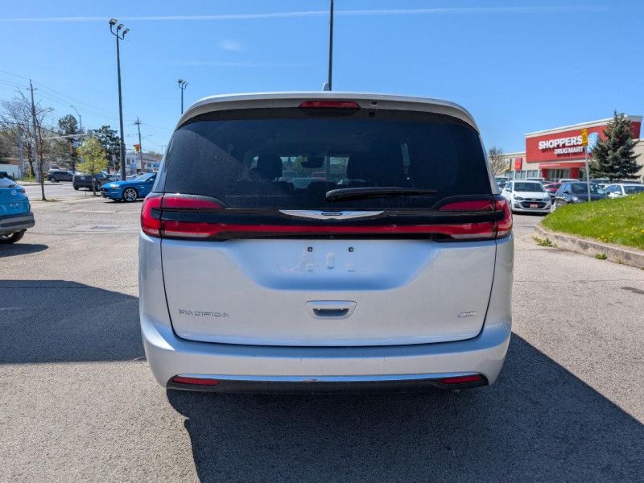 2022 Chrysler Pacifica Touring L  **P/SLIDERS - P/GATE** Photo3