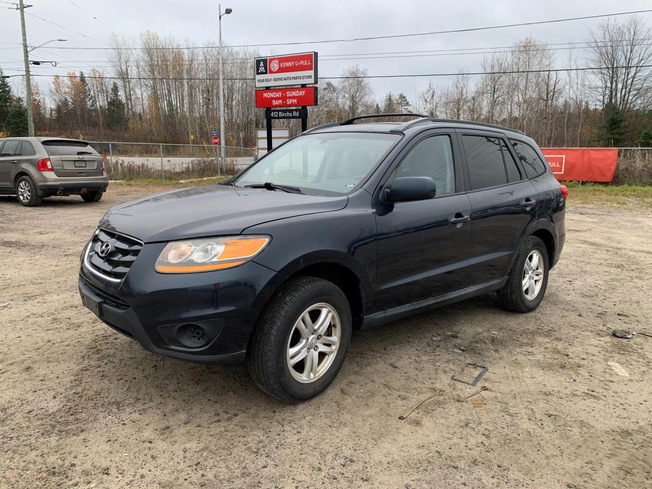 Used 2010 Hyundai Santa Fe GLS 2.4 for sale in North Bay, ON