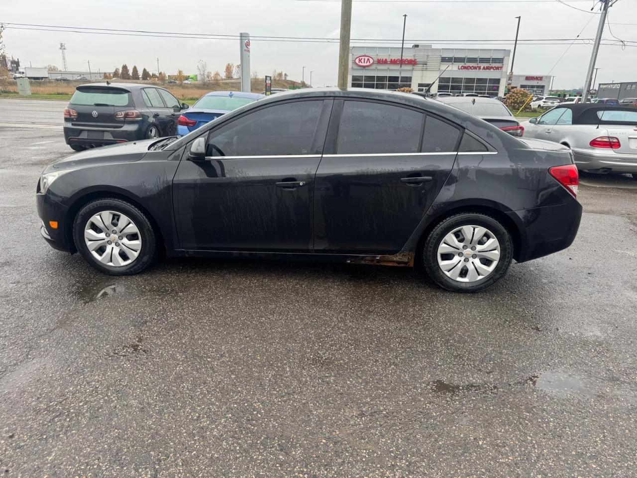 2014 Chevrolet Cruze AUTO, 4 CYLINDER, NEEDS REPAIR, AS IS SPECIAL - Photo #2