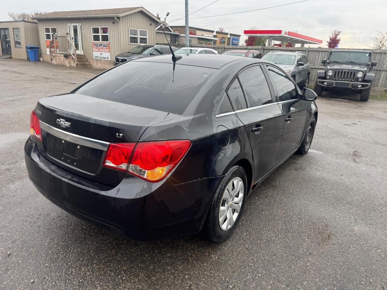 2014 Chevrolet Cruze AUTO, 4 CYLINDER, NEEDS REPAIR, AS IS SPECIAL - Photo #5