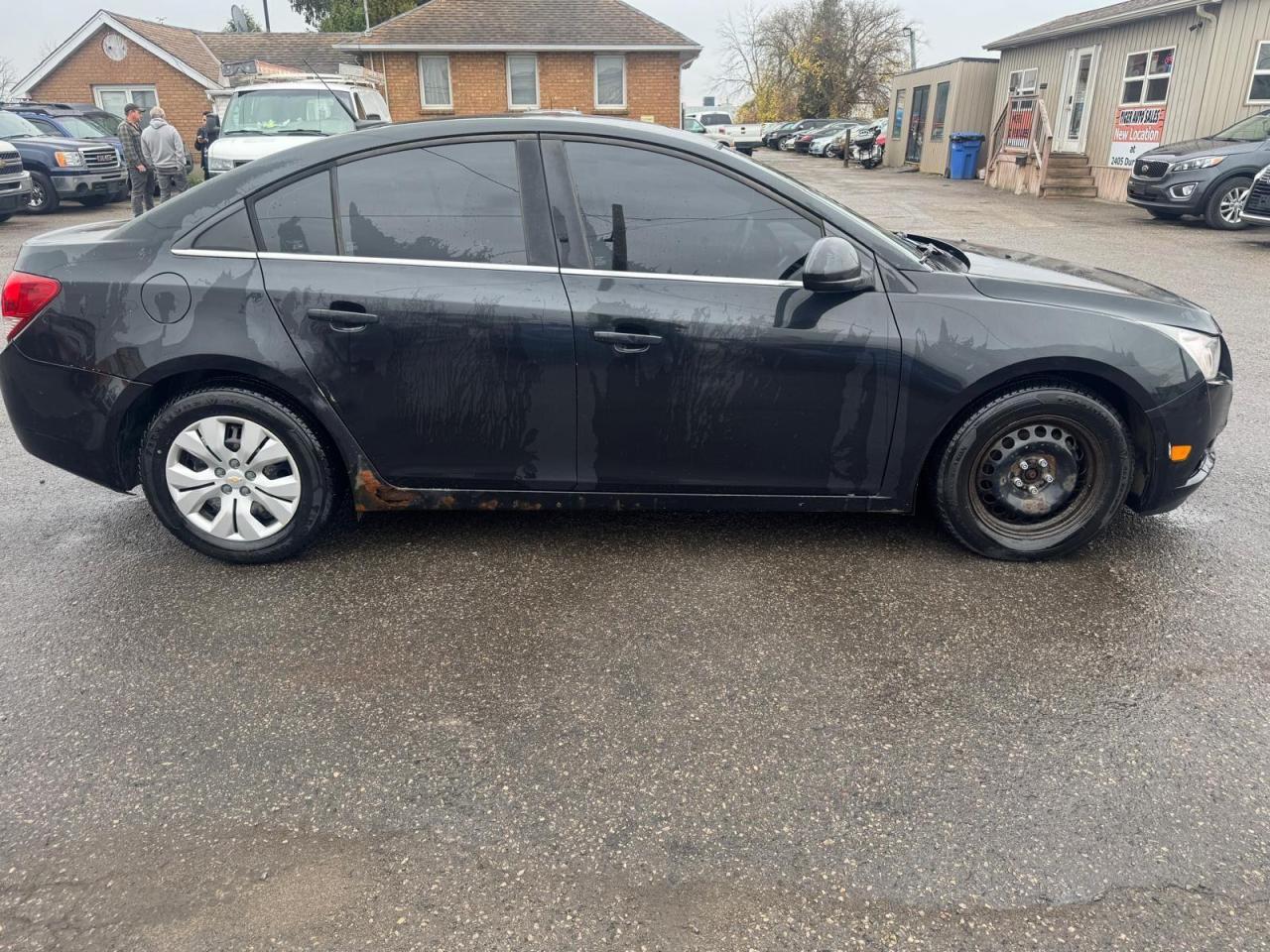 2014 Chevrolet Cruze AUTO, 4 CYLINDER, NEEDS REPAIR, AS IS SPECIAL - Photo #6