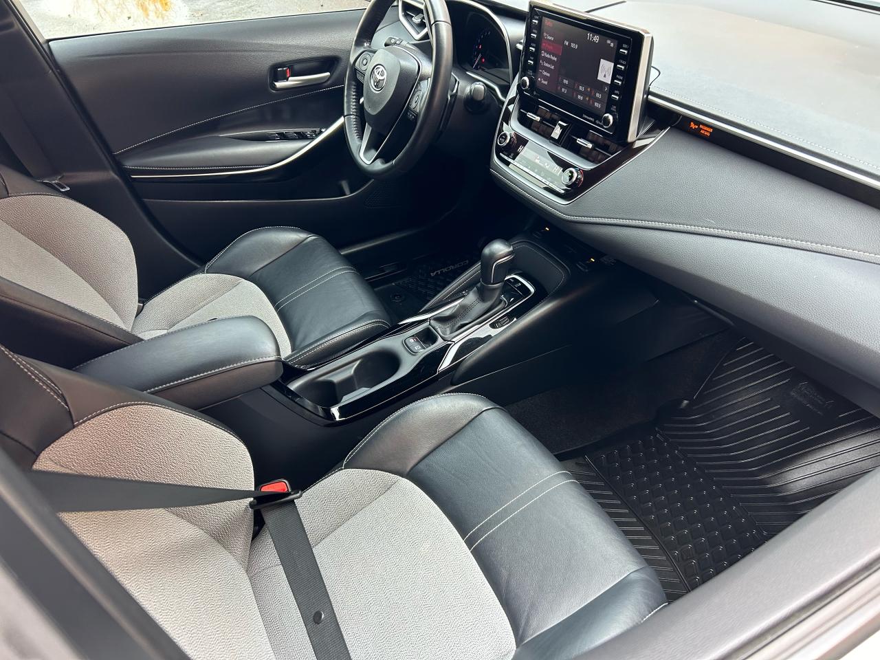 2019 Toyota Corolla XSE - Photo #13