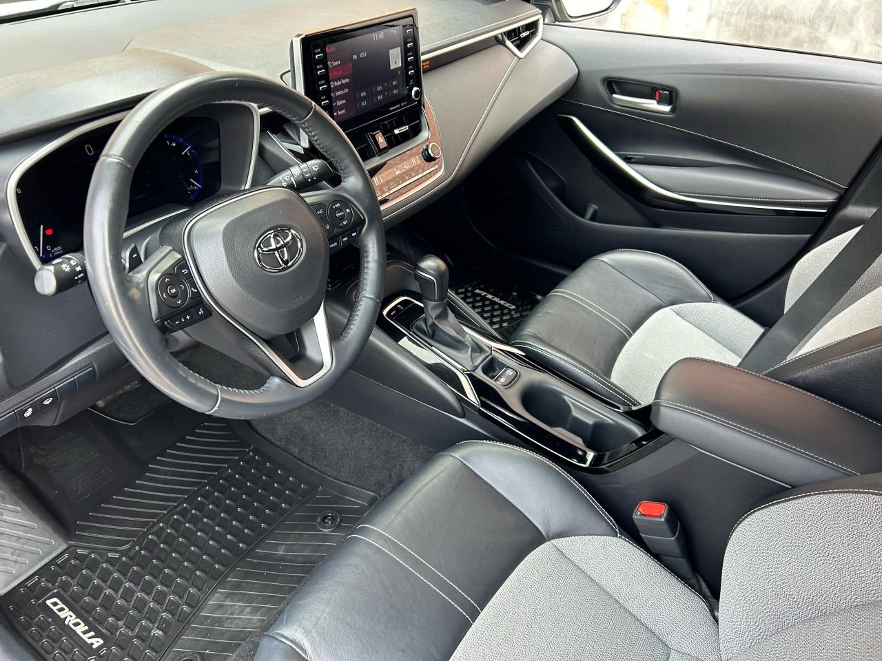 2019 Toyota Corolla XSE - Photo #8