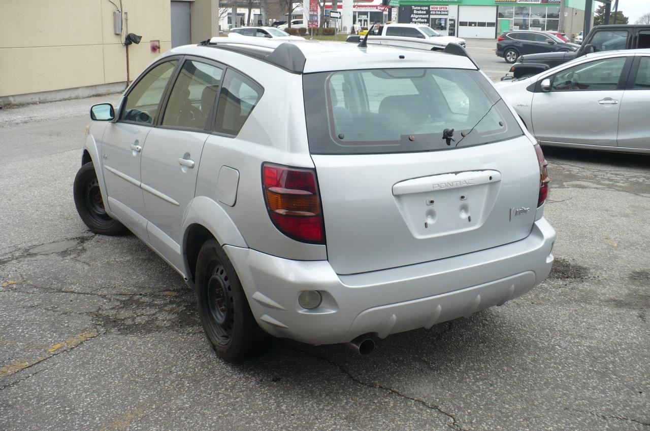 2005 Pontiac Vibe 4DR WGN FWD Photo4