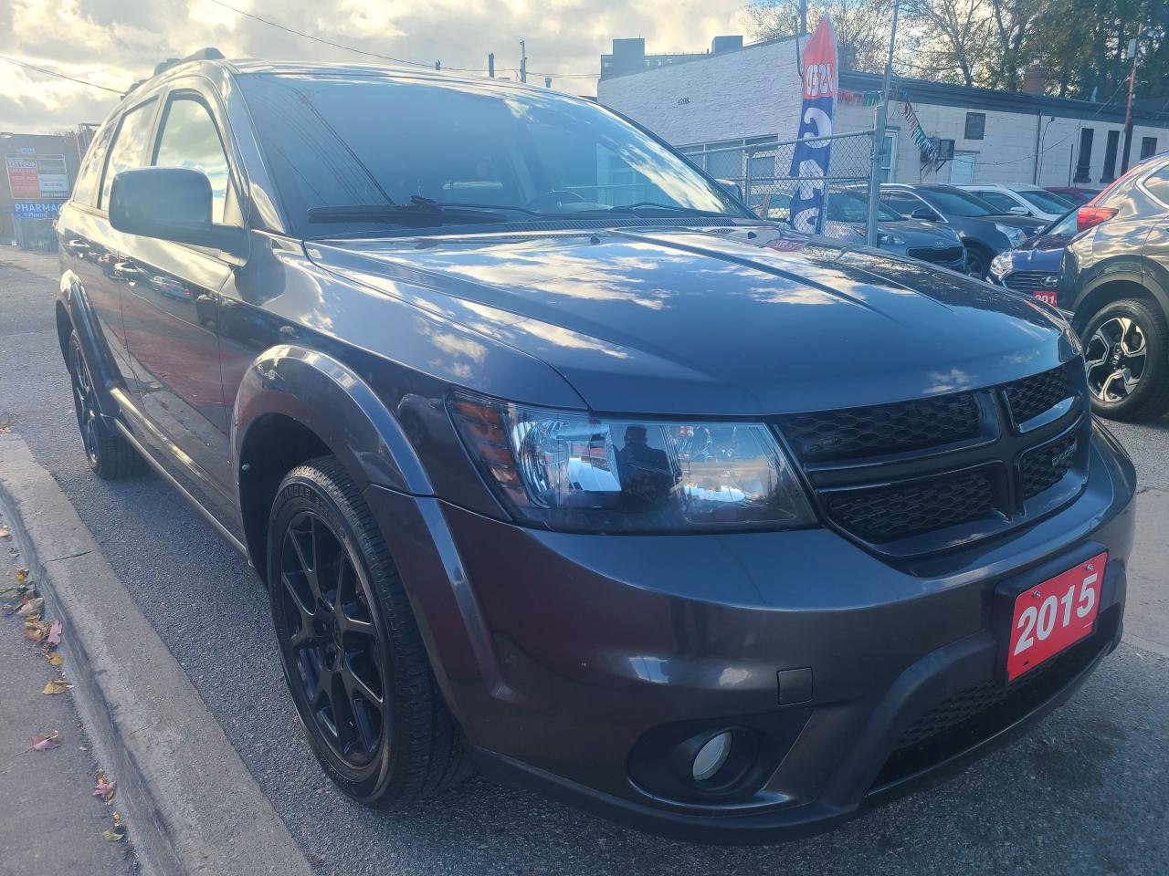 Used 2015 Dodge Journey SXT - 7 Seats - Sunroof  - Bluetooth  - Push Start -  Navigation for sale in Scarborough, ON