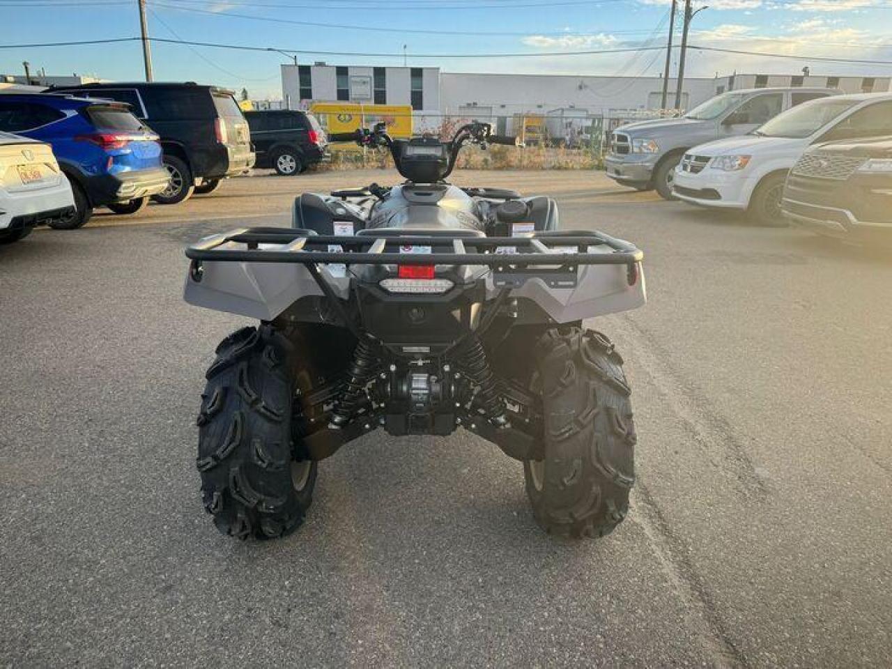 2024 Yamaha Grizzly 700 EPS SE ANNIVERSARY EDITION $106 B/W - Photo #4