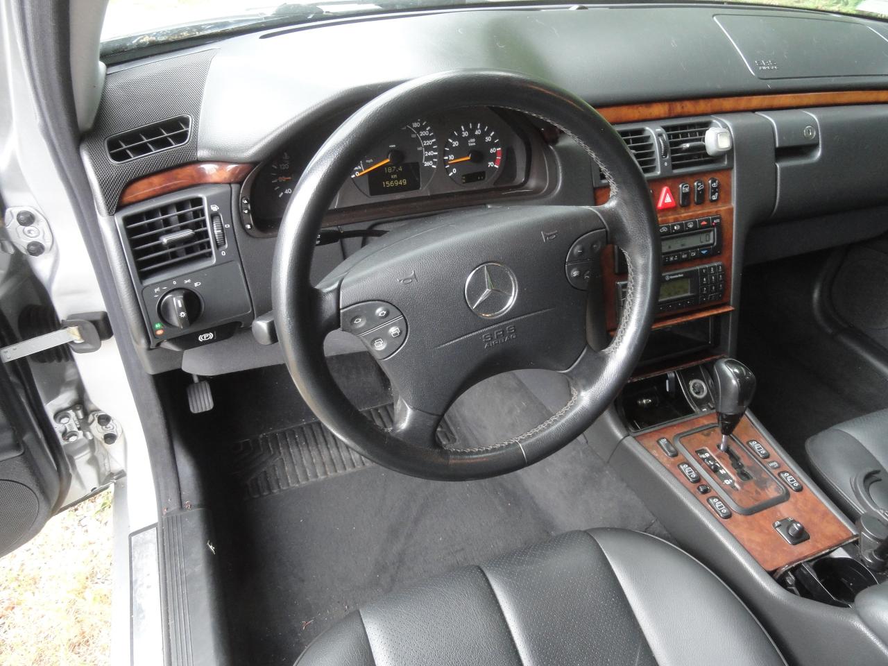 2002 Mercedes-Benz E320 Station Wagon 4Matic  DOC ONLY $195.00 - Photo #10