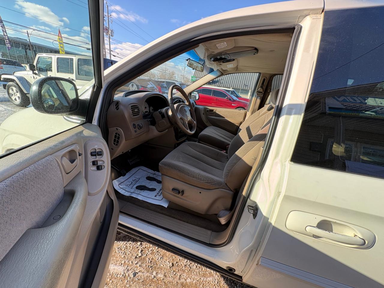 2001 Dodge CARA Grand Caravan Sport 119" Long Wheel Base, No Rust, Safety Ready with 1 year Warranty Photo