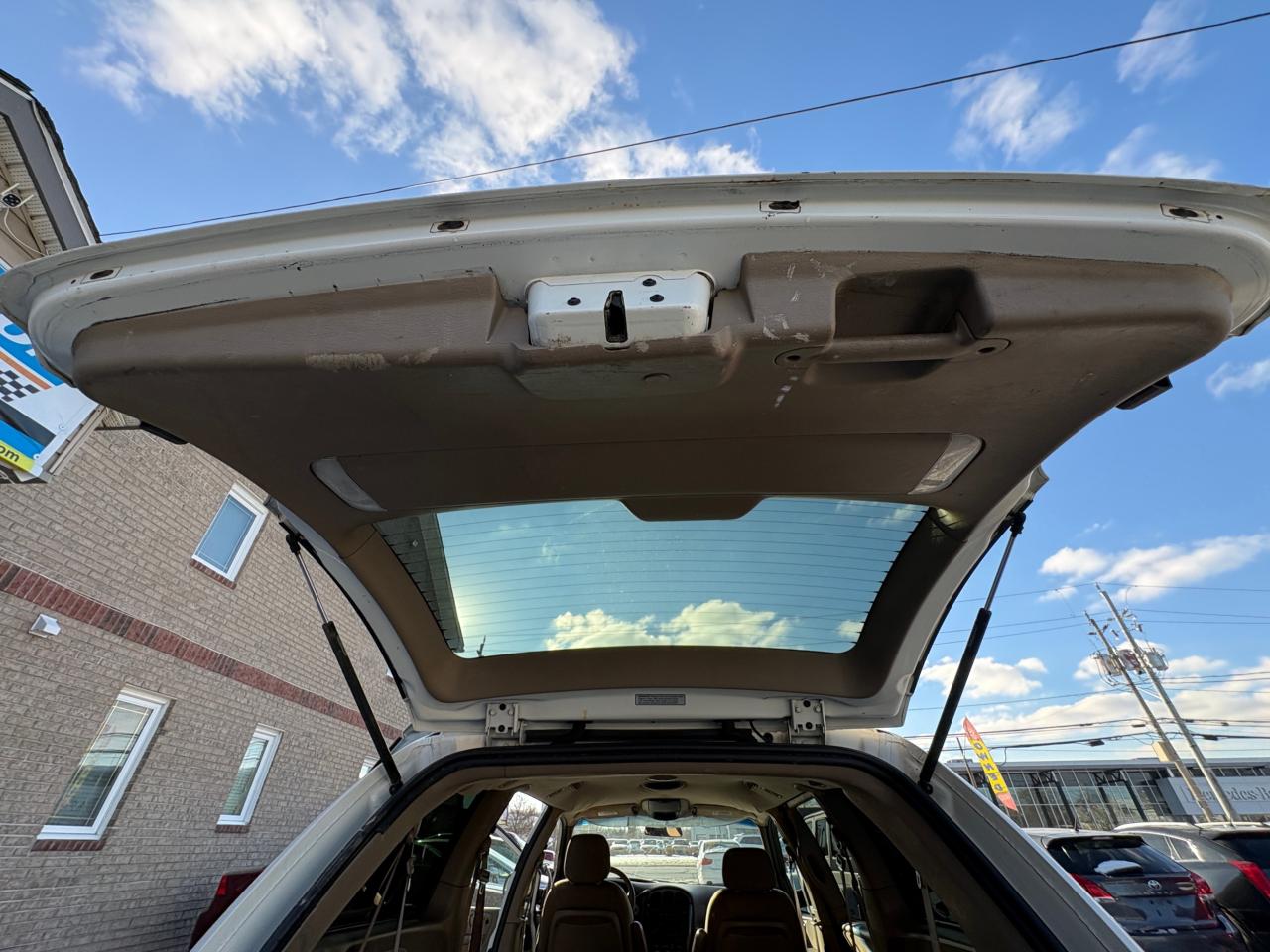 2001 Dodge CARA Grand Caravan Sport 119" Long Wheel Base, No Rust, Safety Ready with 1 year Warranty Photo