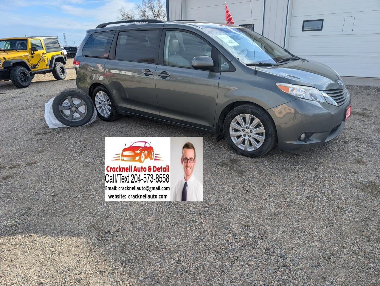 Used 2014 Toyota Sienna 5dr XLE 7-Pass FWD for sale in Carberry, MB