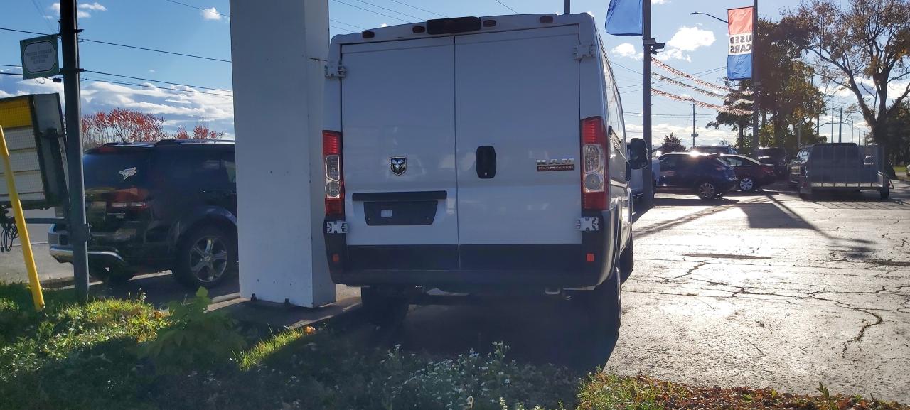 2020 RAM ProMaster 1500 Cargo Van   "ONLY 98,000 KM" - Photo #3