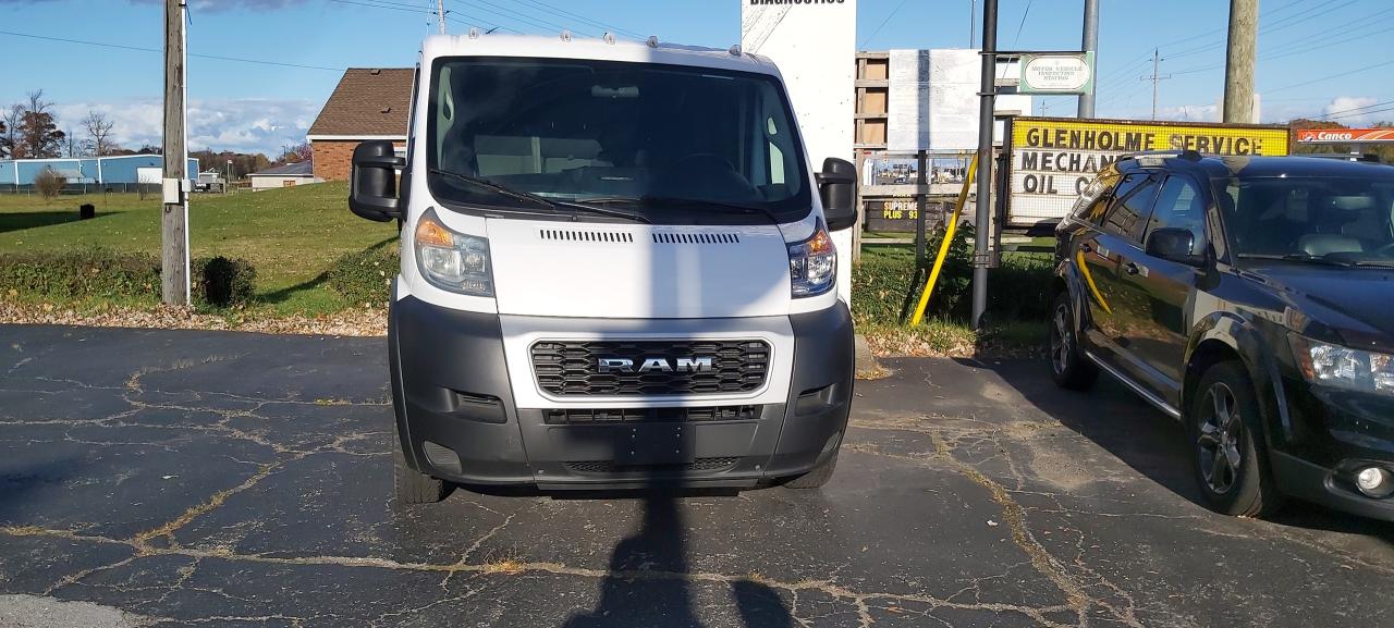 2020 RAM ProMaster 1500 Cargo Van   "ONLY 98,000 KM" Photo3
