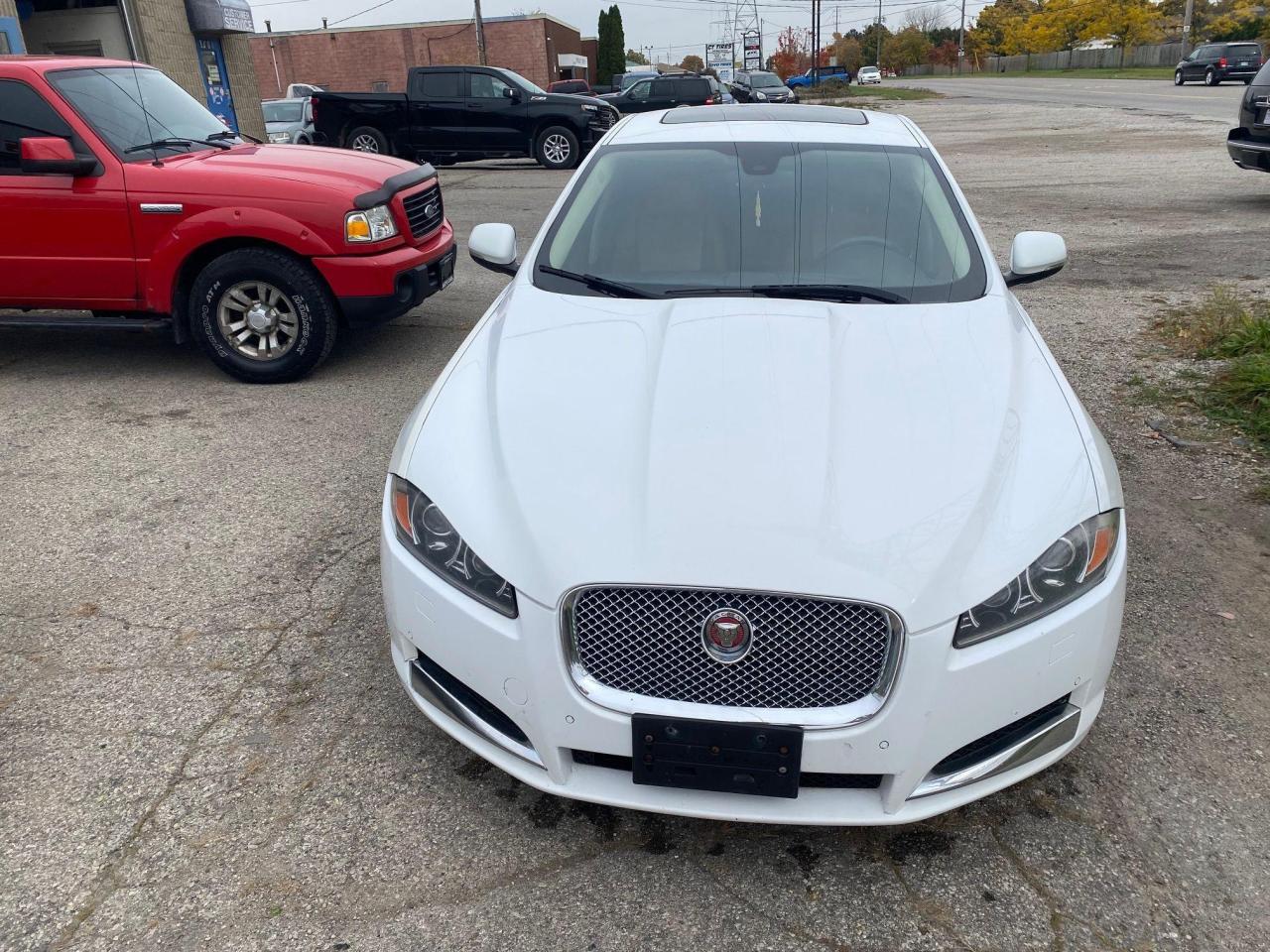 2012 Jaguar XF Portfolio w/Sport Pkg 4dr Sdn - Photo #5