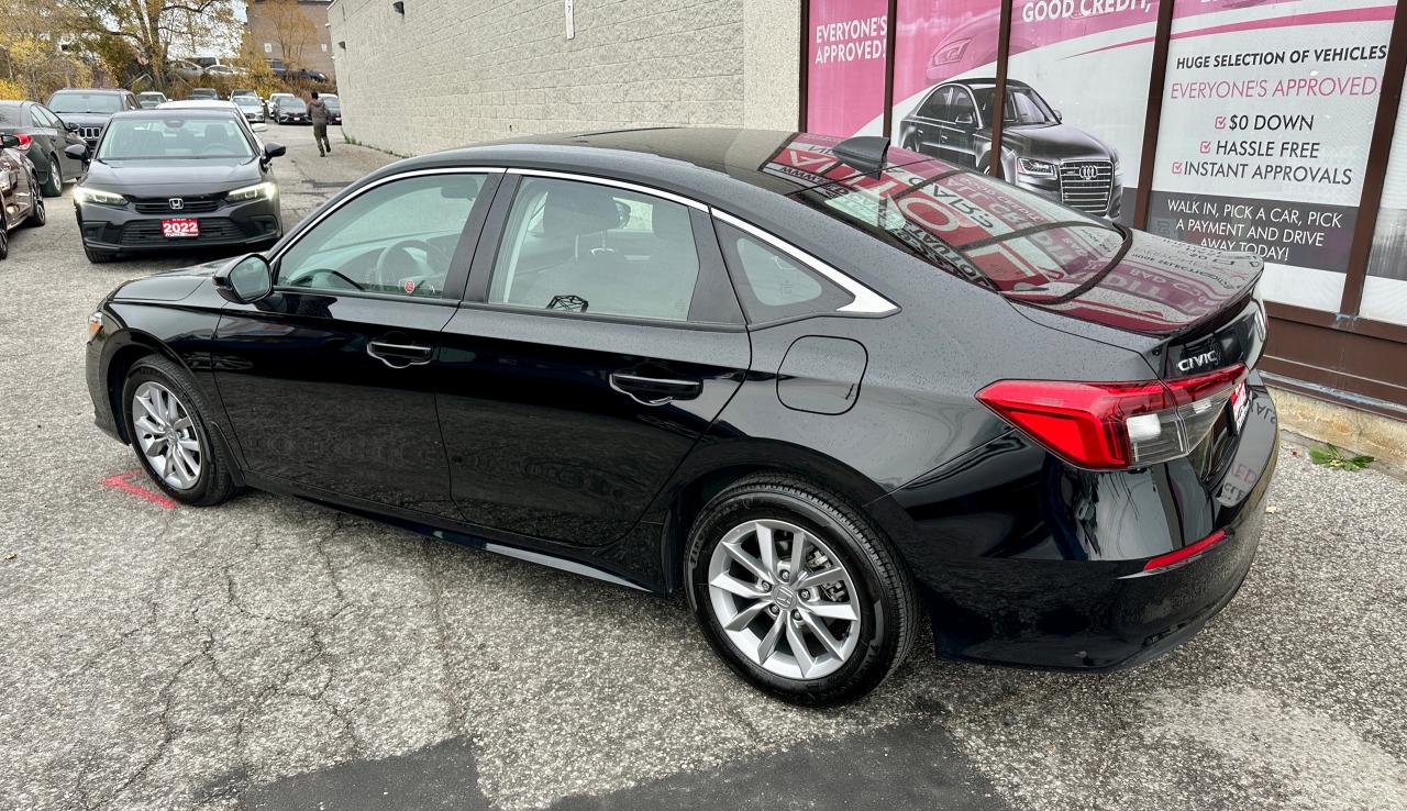 2024 Honda Civic EX Photo4