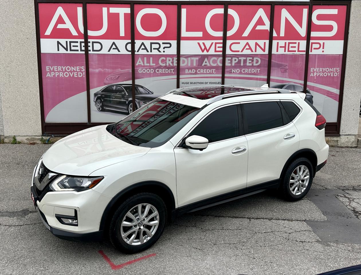 Used 2017 Nissan Rogue AWD 4dr SV for sale in Toronto, ON