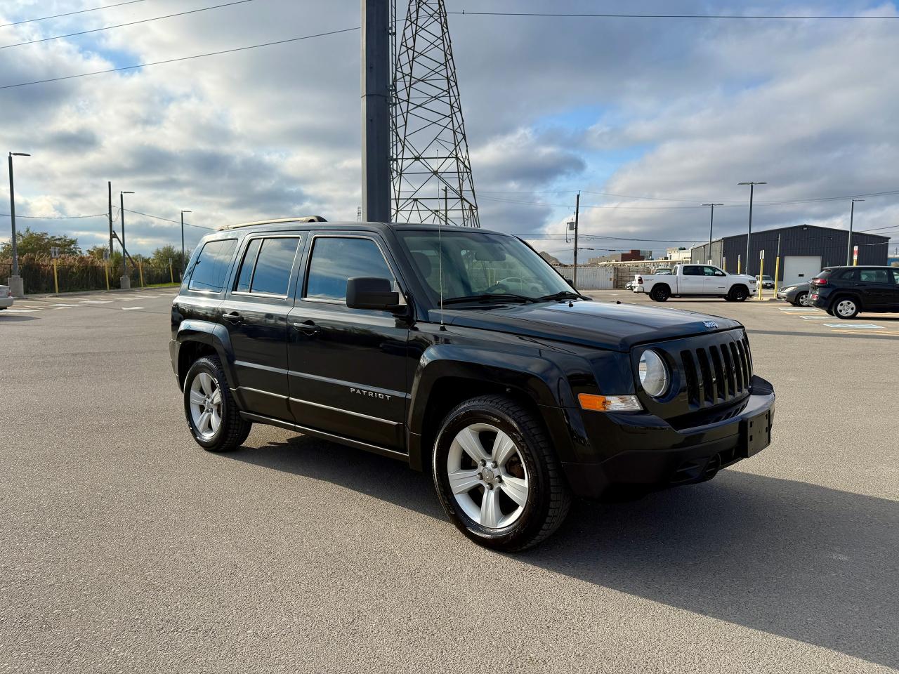 2011 Jeep Patriot North*SUNROOF* Photo3