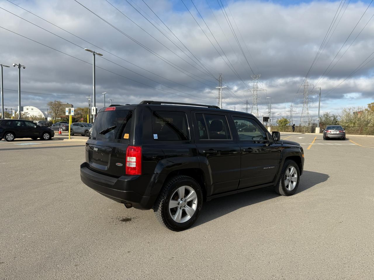 2011 Jeep Patriot North*SUNROOF* - Photo #9