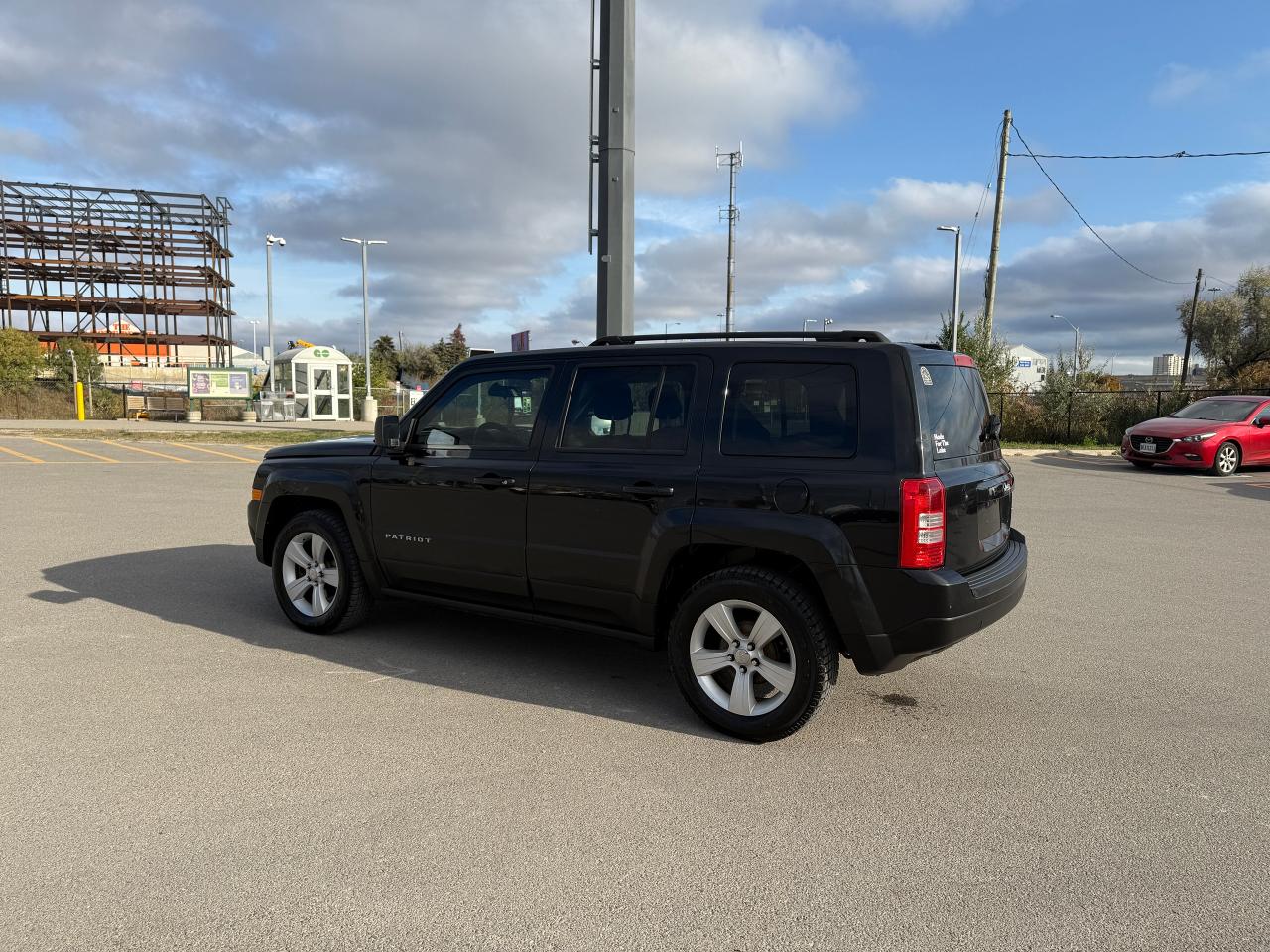 2011 Jeep Patriot North*SUNROOF* - Photo #7