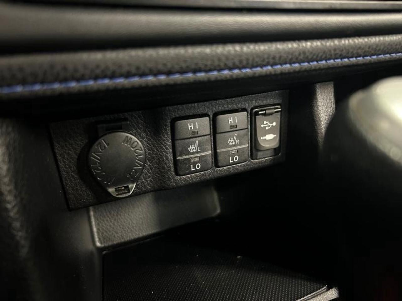 2019 Toyota Corolla SE CVT Photo