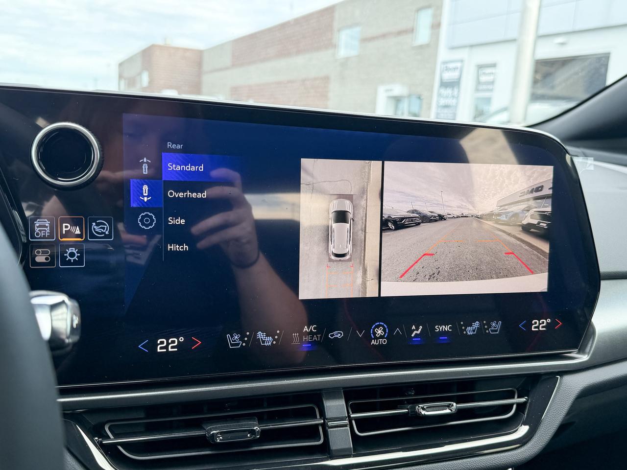 2025 Chevrolet Equinox EV RS FULLY ELECTRIC WITH REMOTE START/ENTRY, SUNROOF, HEATED SEATS, HEATED STEERING WHEEL, VENTILATED SEATS, POWER LIFTGATE, HD SURROUND VISION Photo
