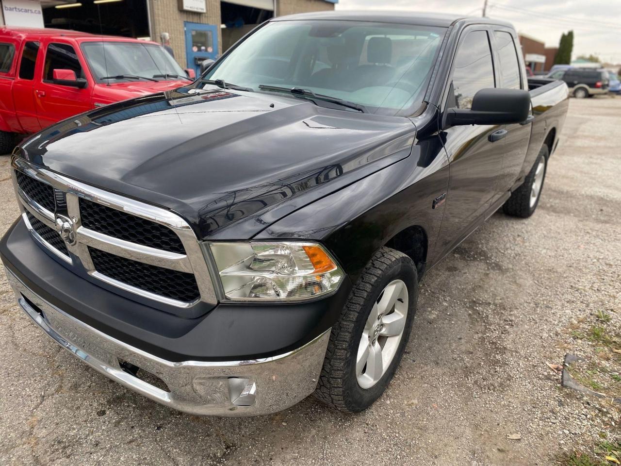 2017 RAM 1500 Express 4WD Quad Cab 140.5" - Photo #4