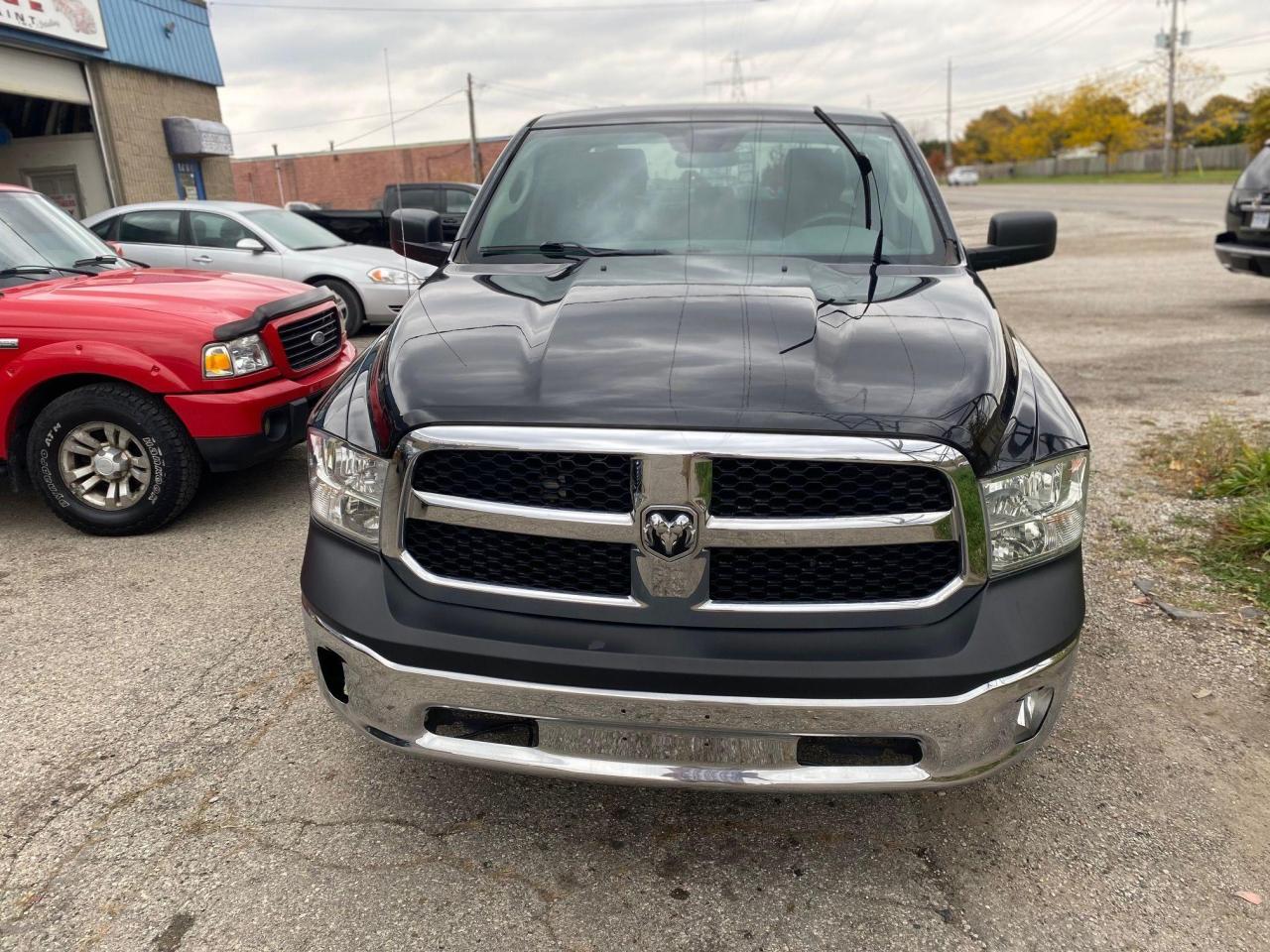 2017 RAM 1500 Express 4WD Quad Cab 140.5" - Photo #6