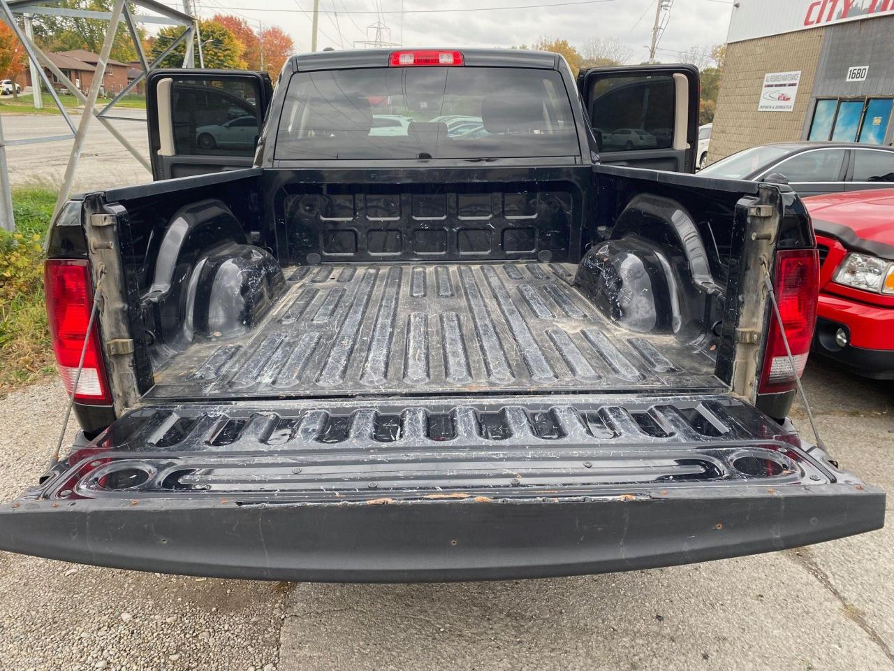 2017 RAM 1500 Express 4WD Quad Cab 140.5" - Photo #15