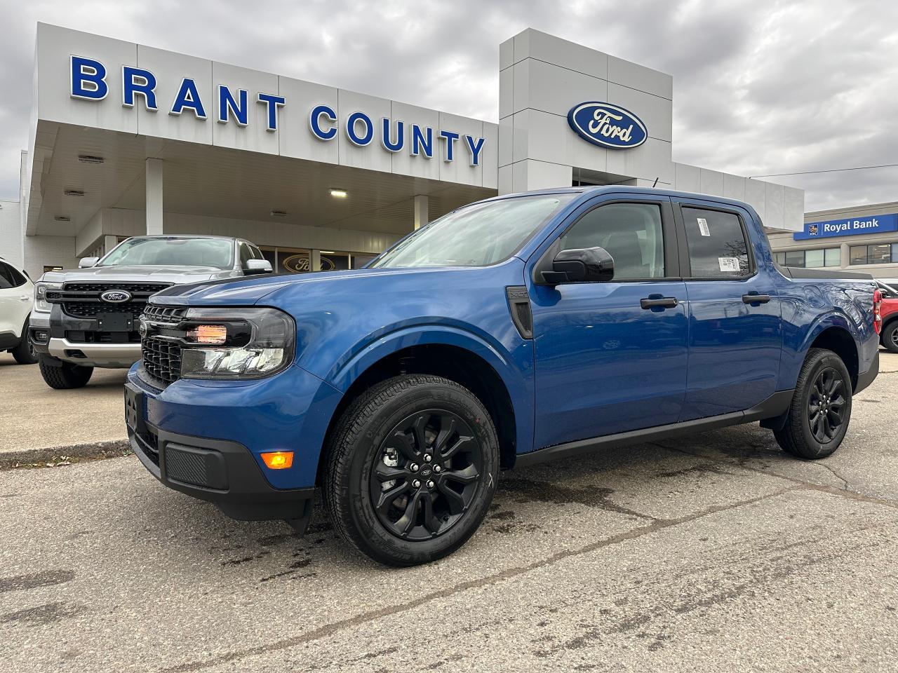 New 2024 Ford Maverick XLT AWD SUPERCREW for sale in Brantford, ON