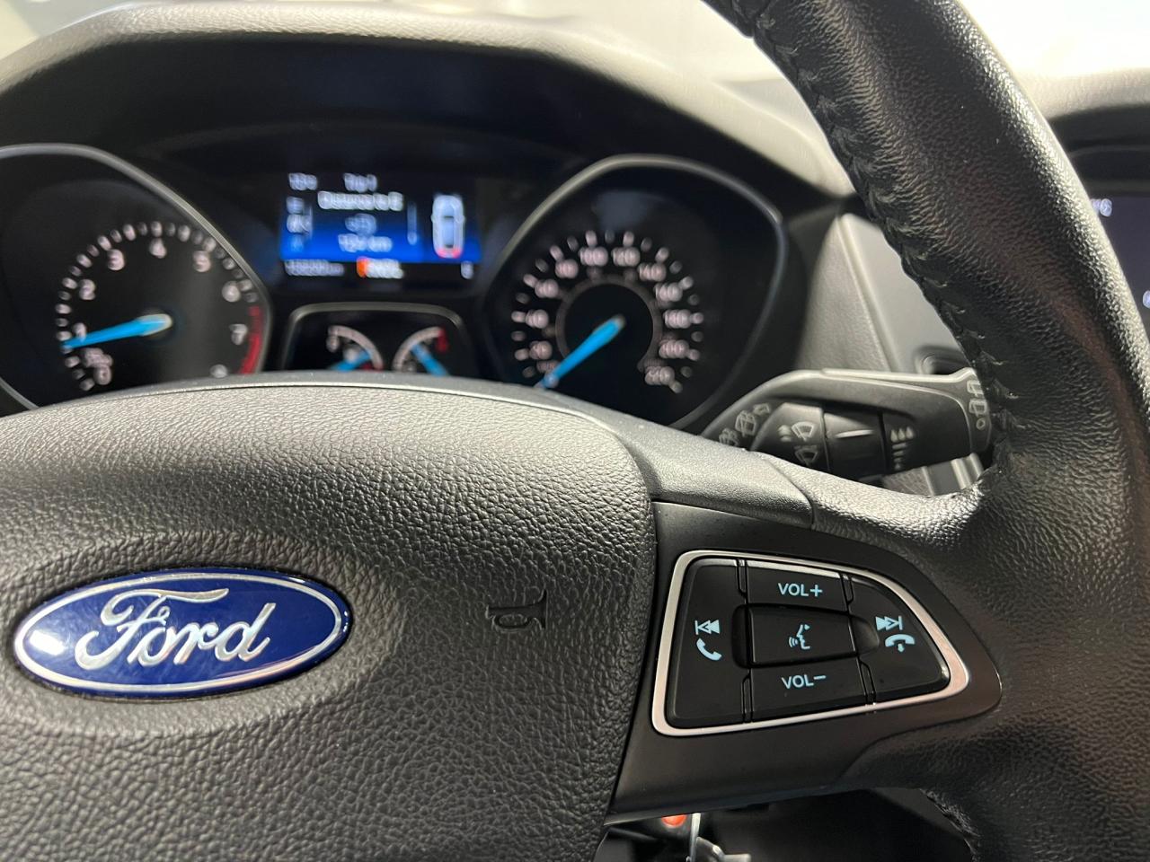 2015 Ford Focus AUTO NO ACCIDENT B-CAM REMOTE START HEATED SEATSSE - Photo #15