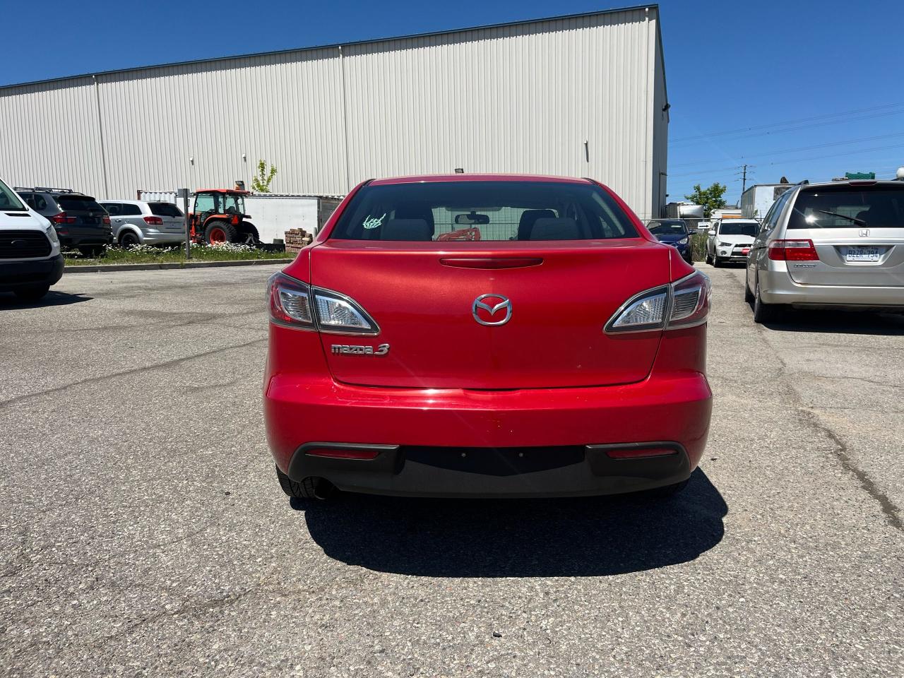 2011 Mazda MAZDA3 GX - Photo #6