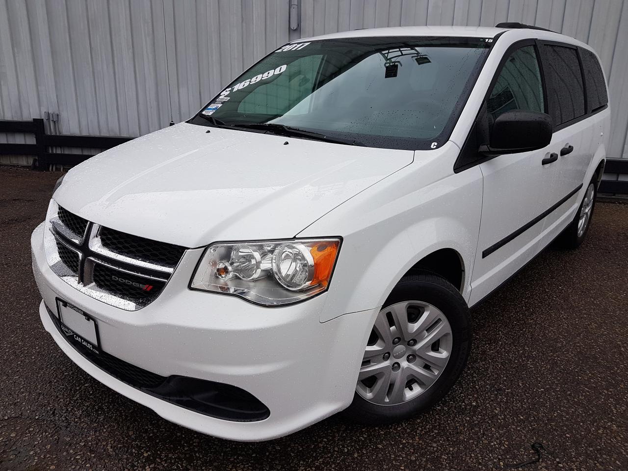 Used 2017 Dodge Grand Caravan SE *STOW N GO* for sale in Kitchener, ON