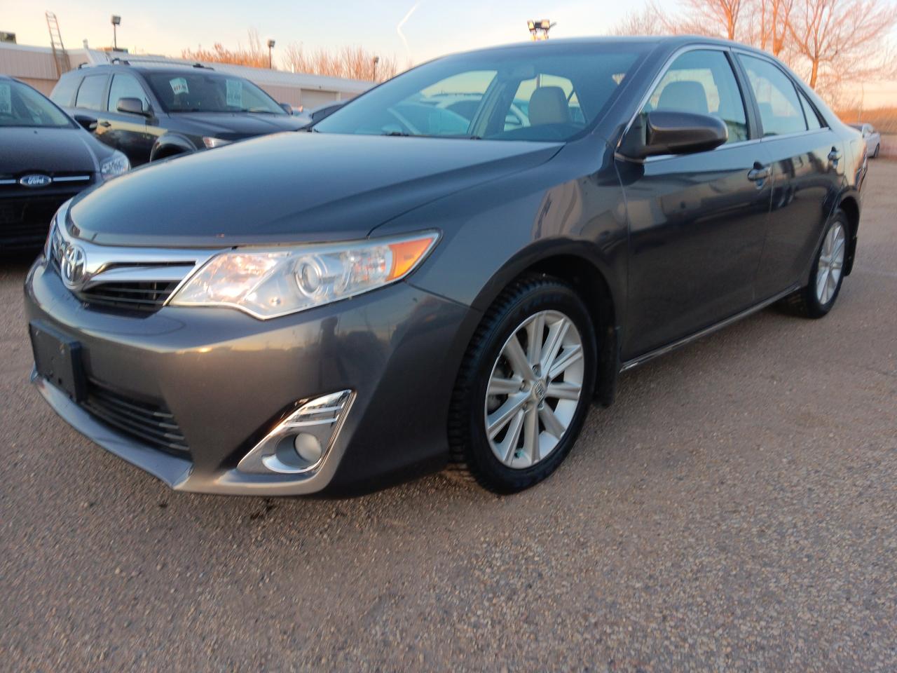 Used 2012 Toyota Camry XLE, Leather, Sunroof, NAV, Htd Seats, BU Cam for sale in Edmonton, AB