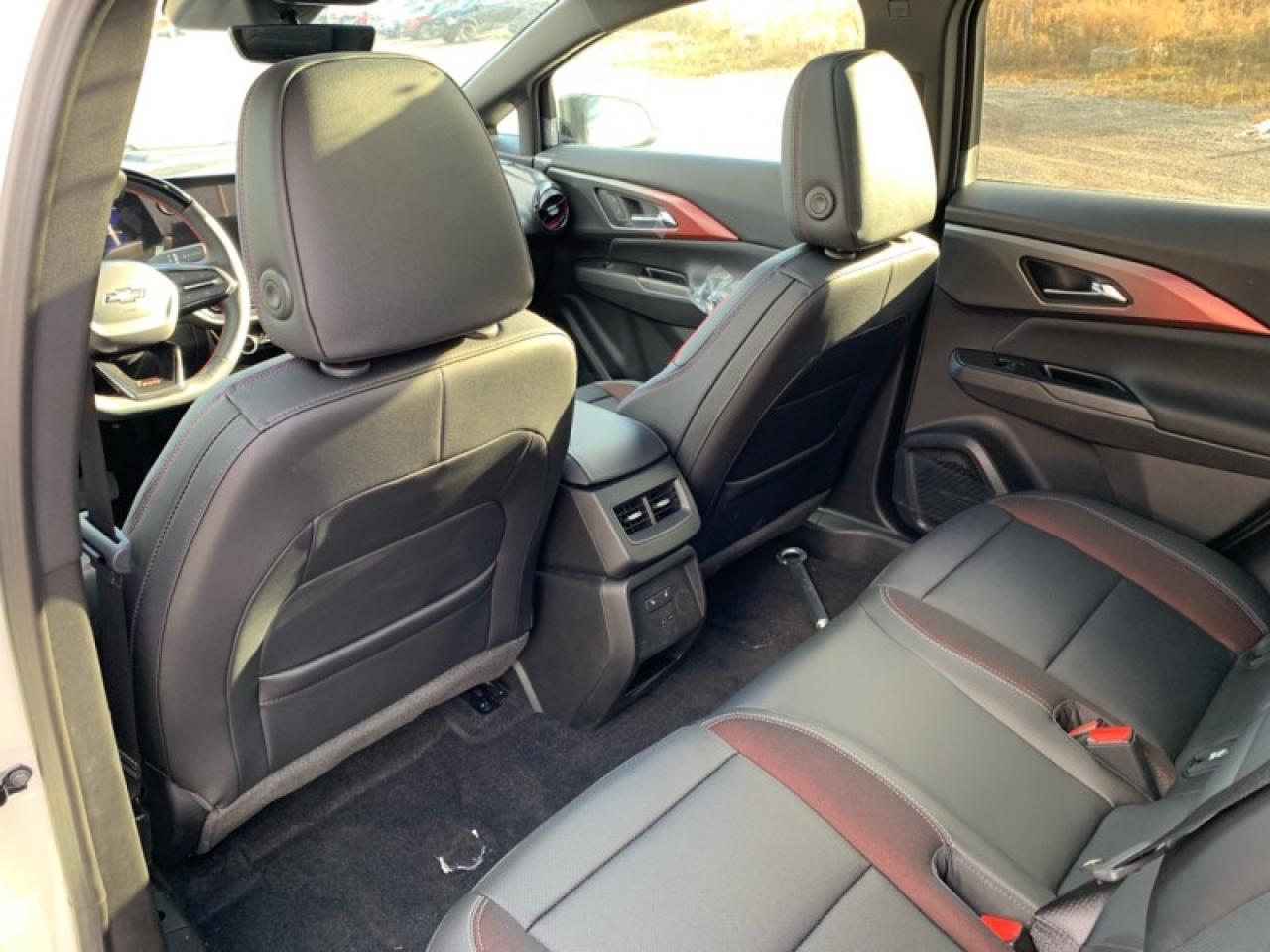 2025 Chevrolet Equinox EV RS  - Sunroof Photo