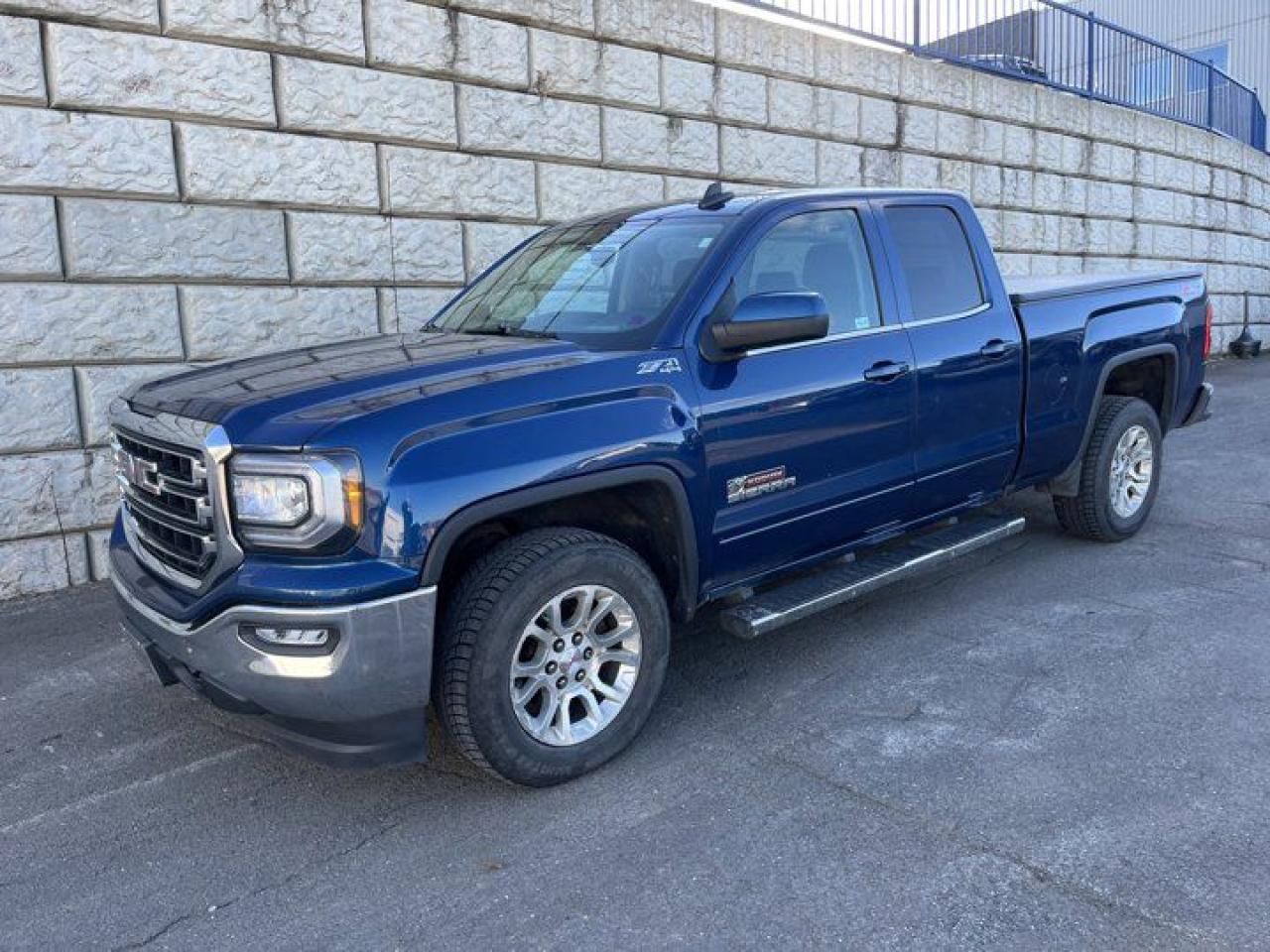 Used 2017 GMC Sierra 1500 SLE for sale in Fredericton, NB